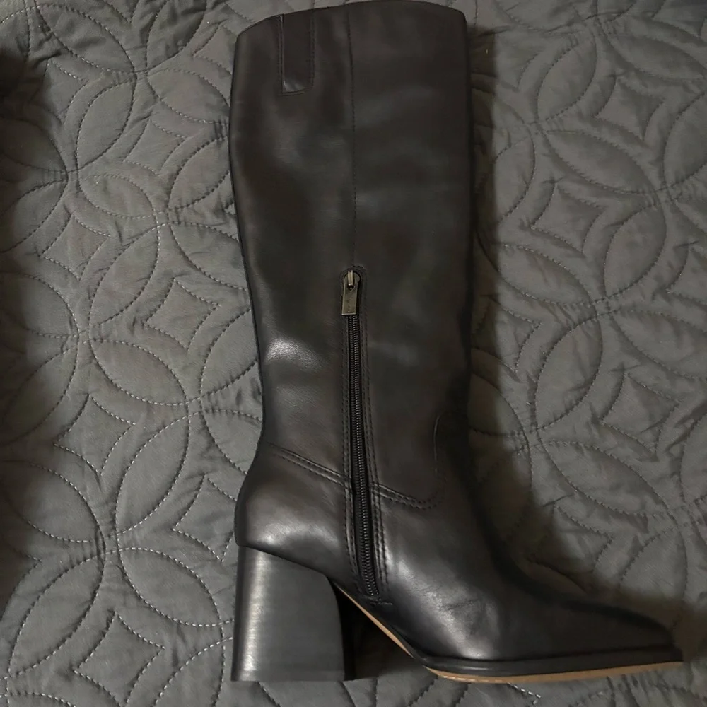 Vince Camuto - Leila Extra Wide-Calf Boots size 6.5rich mahogany - Picture 9 of 15